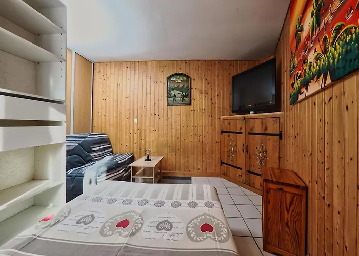 La Charlotte Apartament